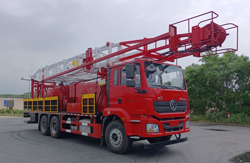 東潯牌TDX5280TXJ修井機(jī)公告圖片
