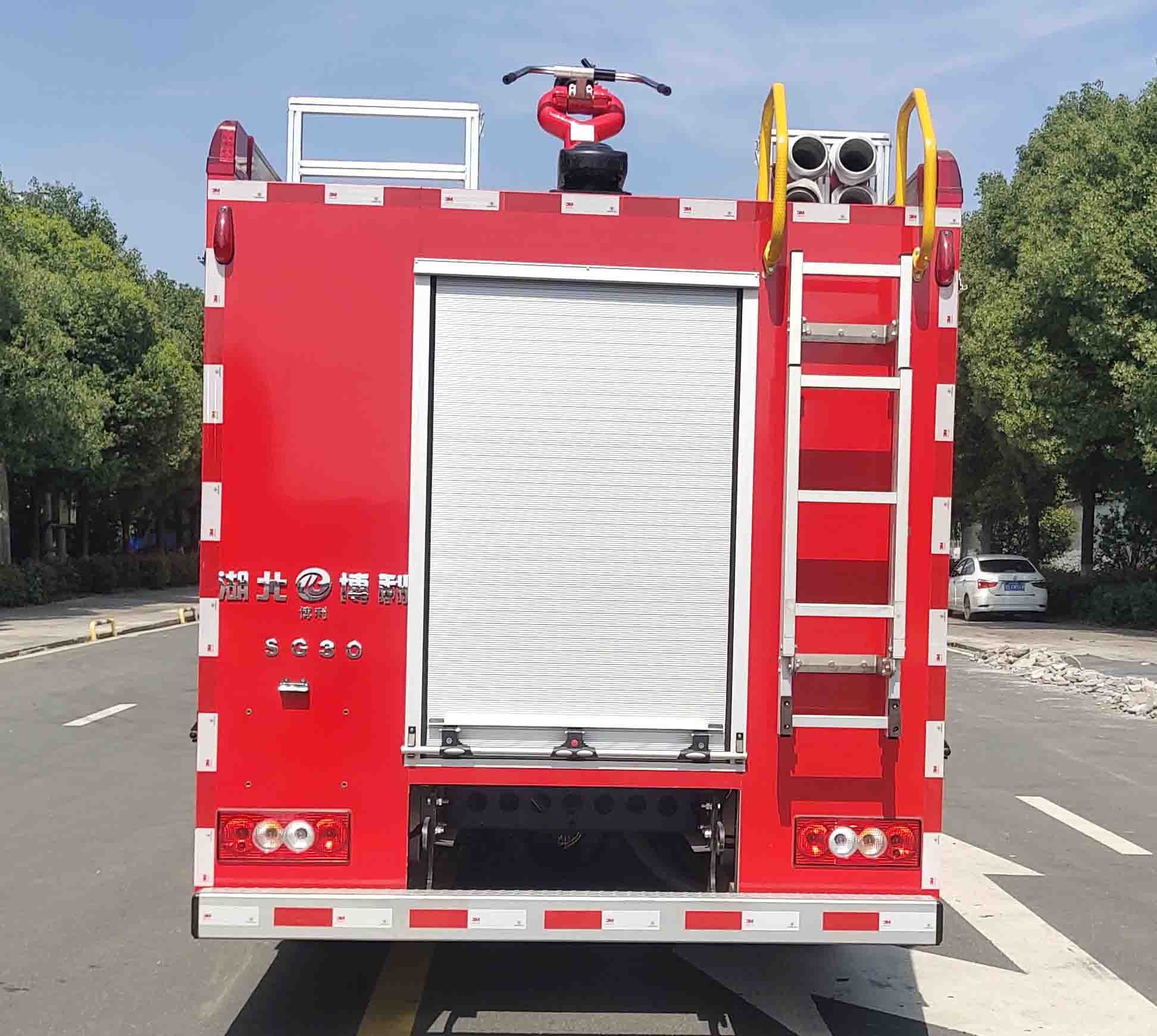 博利牌BLT5070GXFSG30/F6水罐消防車公告圖片