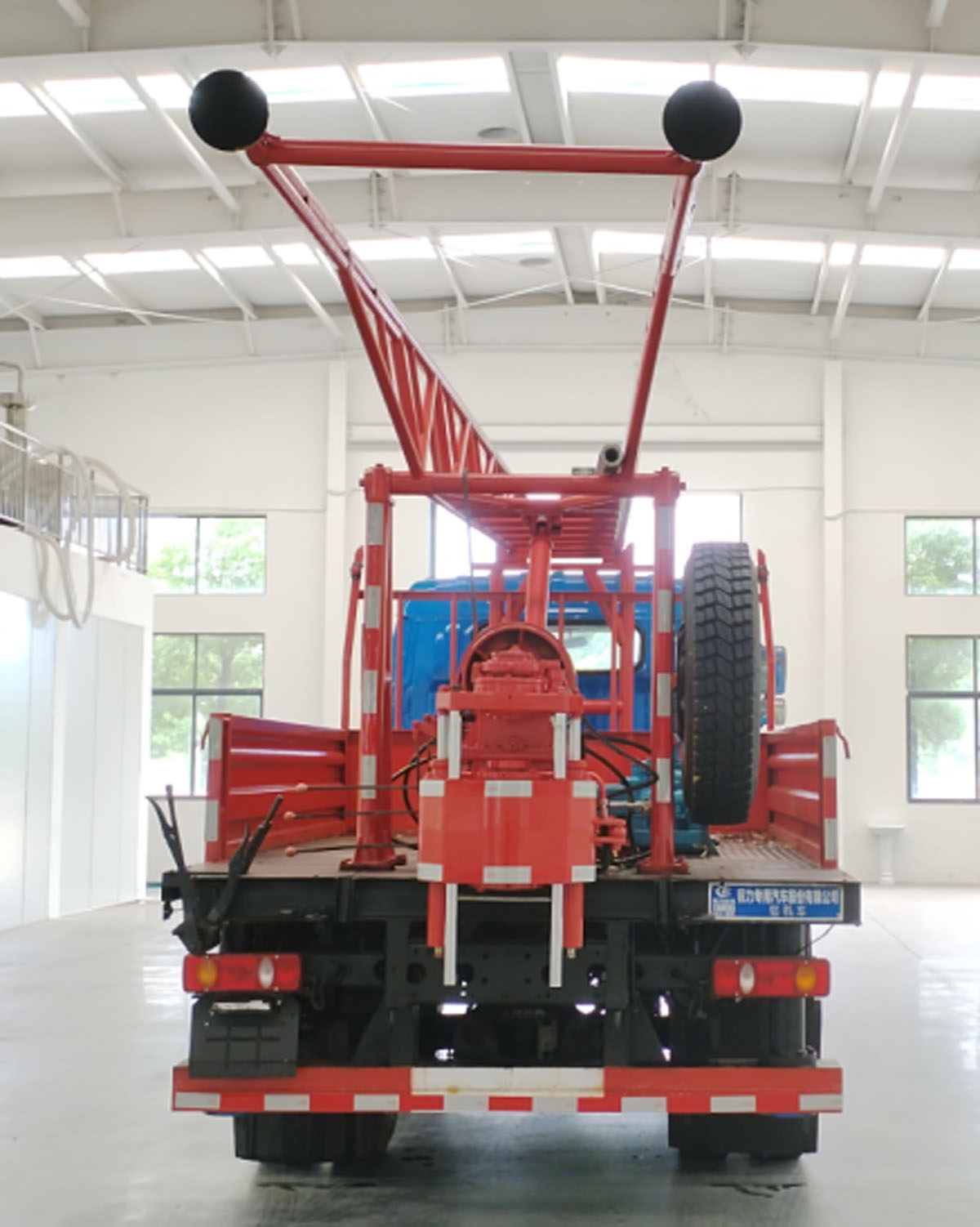 程力威牌CLW5100TZJAGC鉆機(jī)車公告圖片
