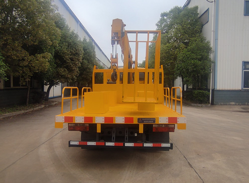 神百重工牌ABC5045XJXEQ6抽油機檢修車公告圖片
