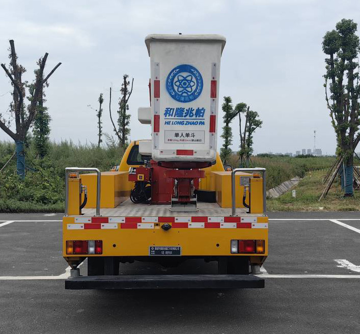 和隆兆帕牌LZP5036JGK高空作業(yè)車公告圖片