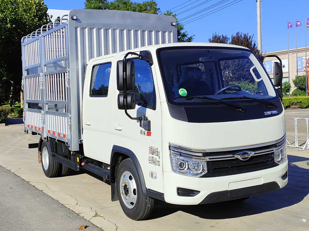 福田牌BJ5045CCY9ABA-58倉柵式運(yùn)輸車公告圖片
