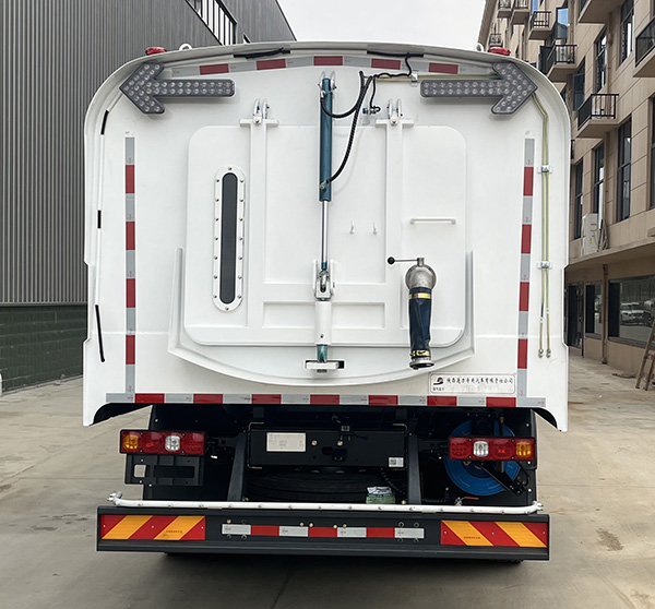 陜汽通力牌STL5187TXSBEV1純電動(dòng)洗掃車公告圖片