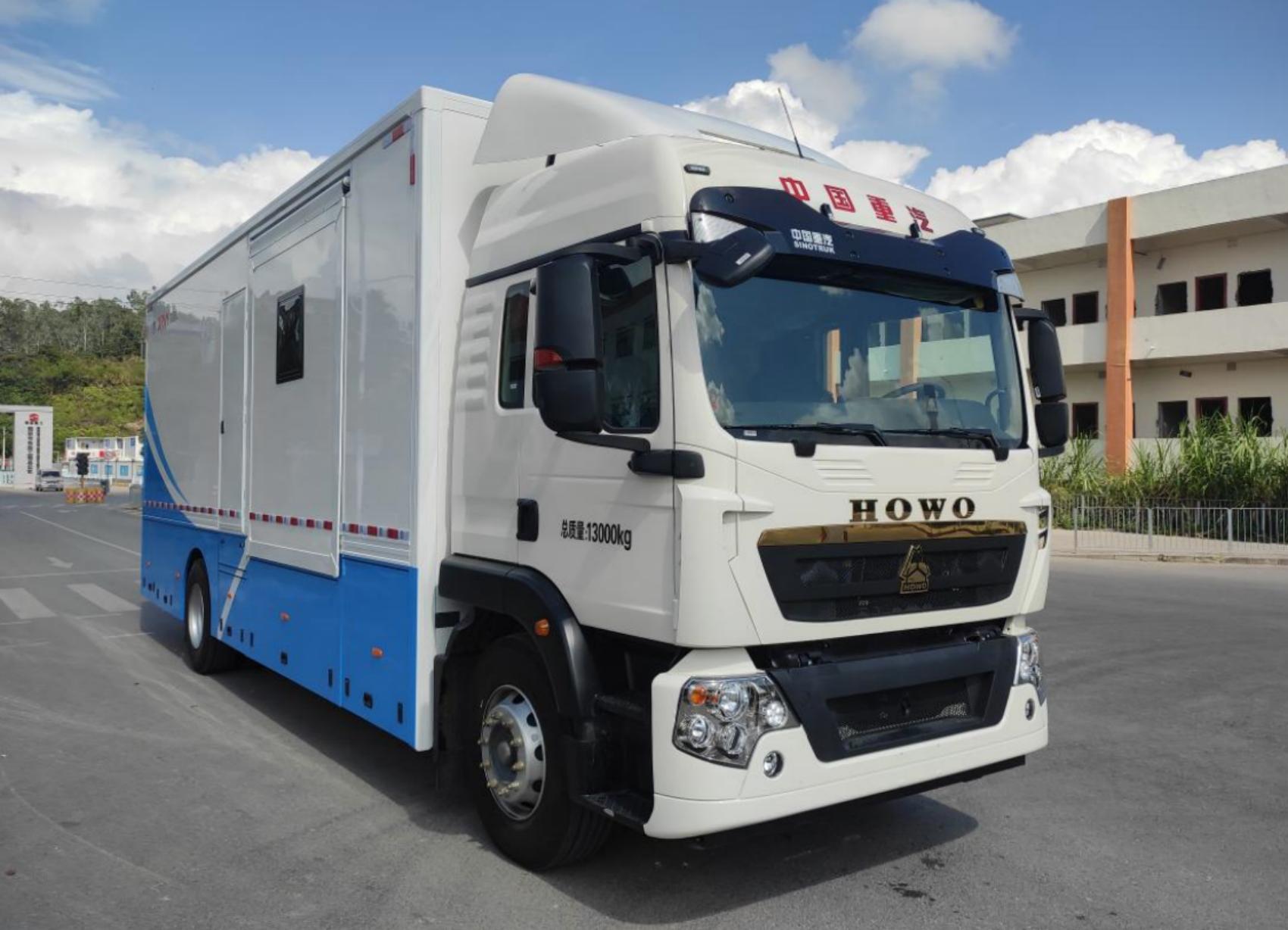 安思瑞牌AKH5136XYL202醫(yī)療車(chē)公告圖片