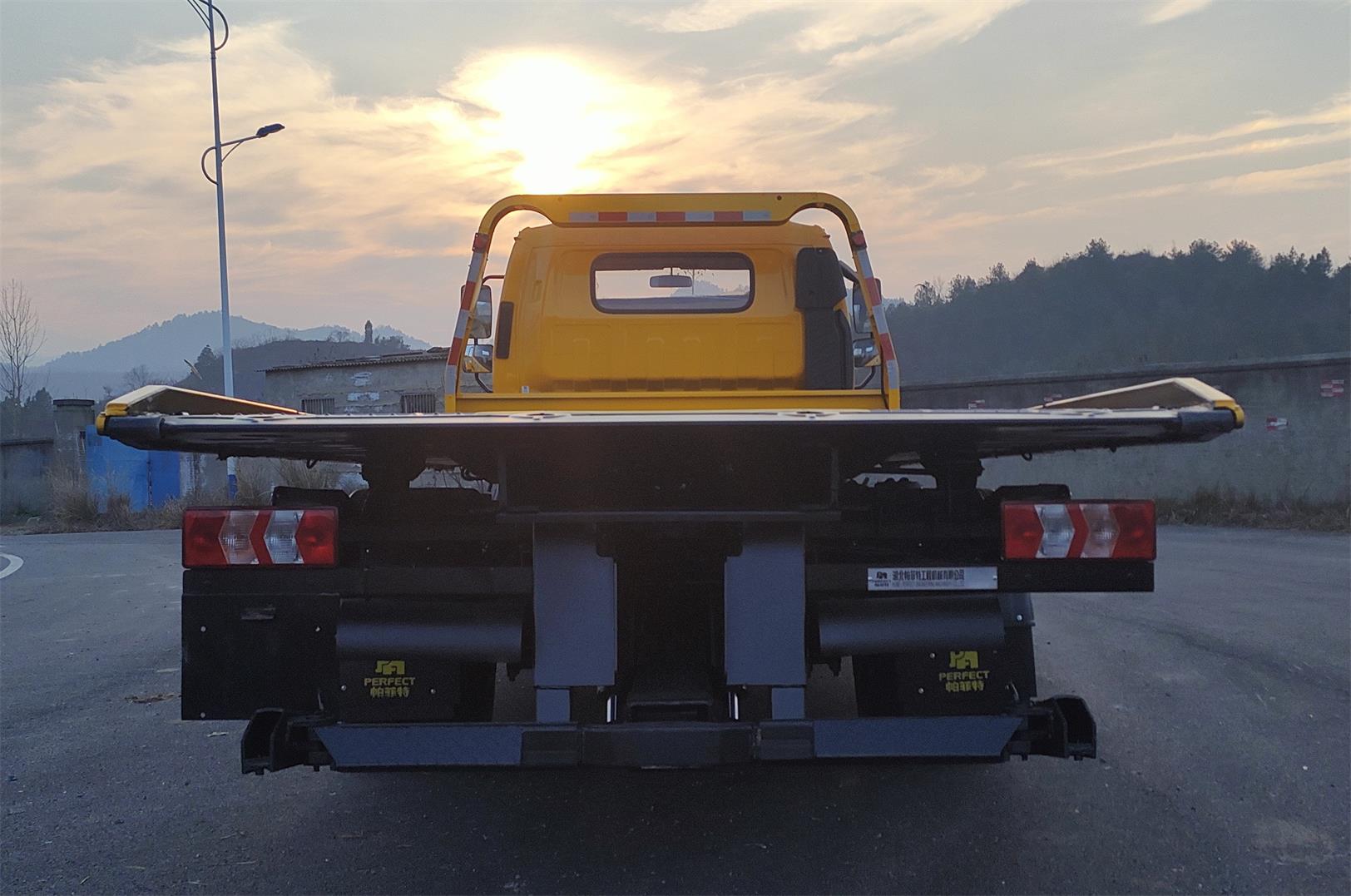 帕菲特牌PFT5082TQZP6B清障車公告圖片