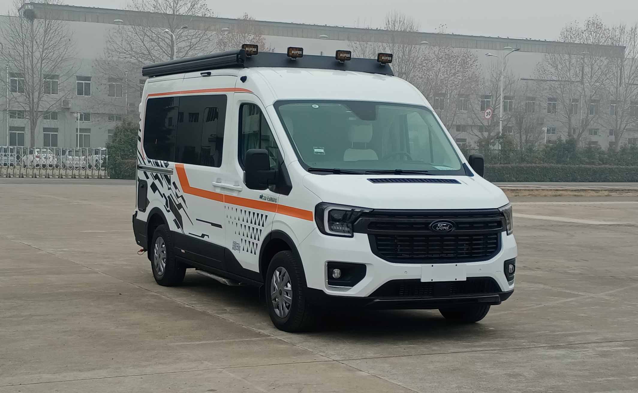 七狼裝備牌GWZ5047TSY宿營車公告圖片