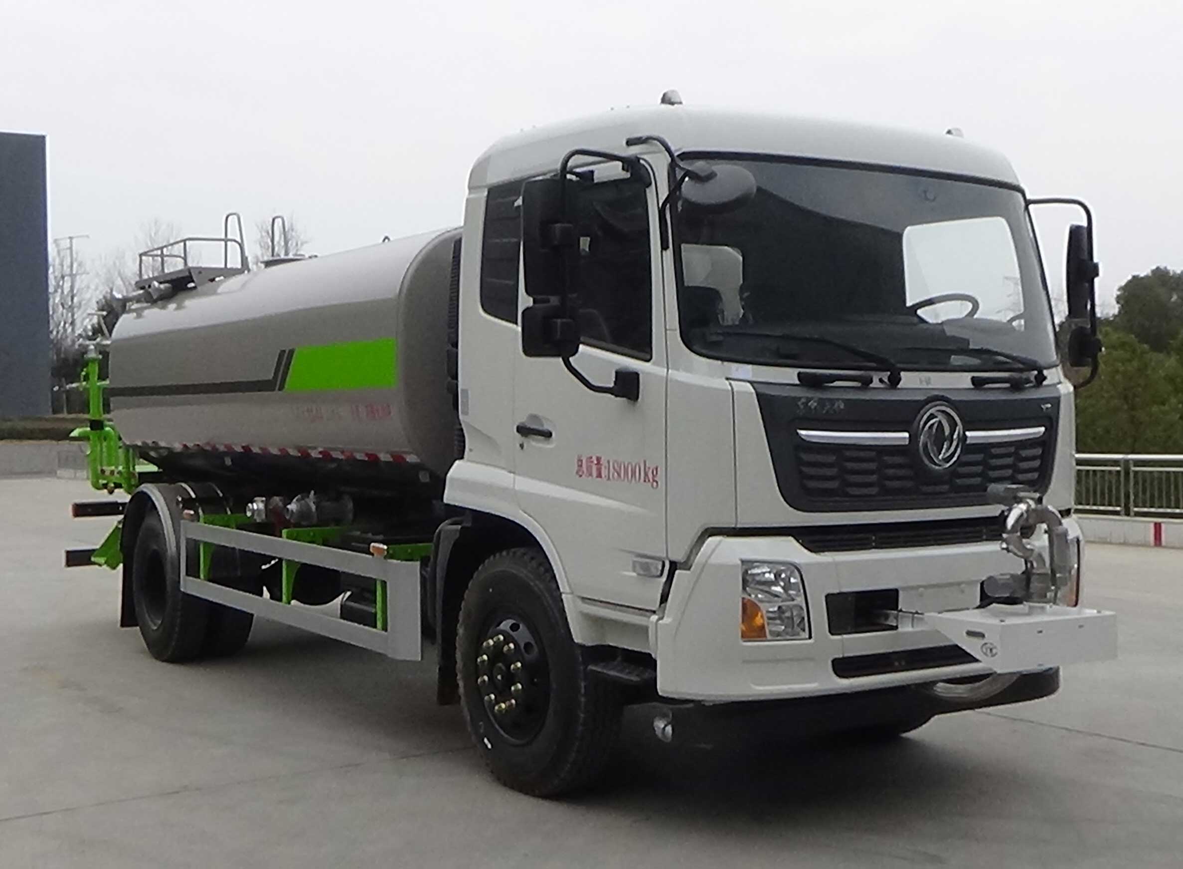 程力威牌CLW5182GPS6WL綠化噴灑車(chē)公告圖片