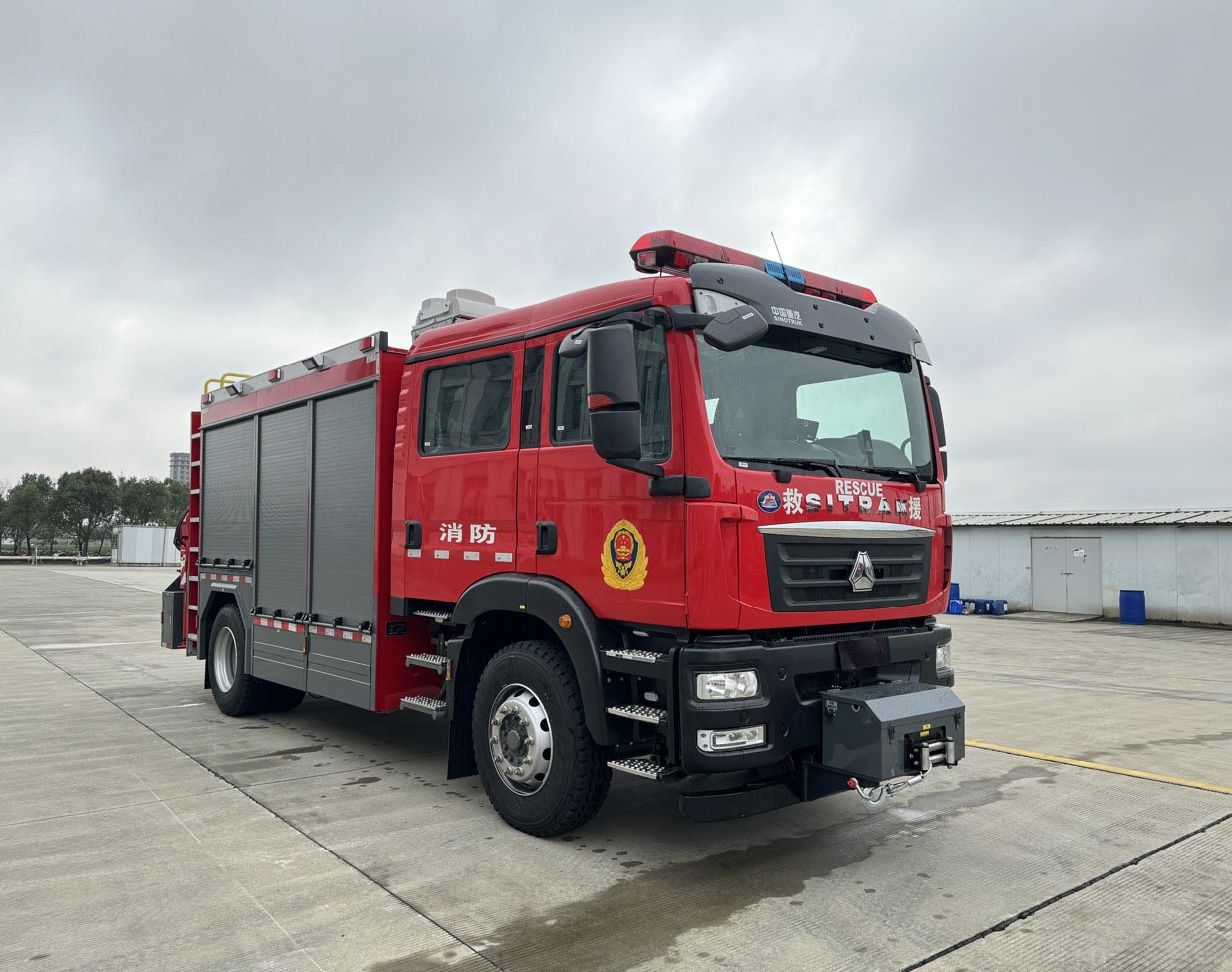 海潮牌BXF5140TXFJY100/SD1搶險(xiǎn)救援消防車公告圖片