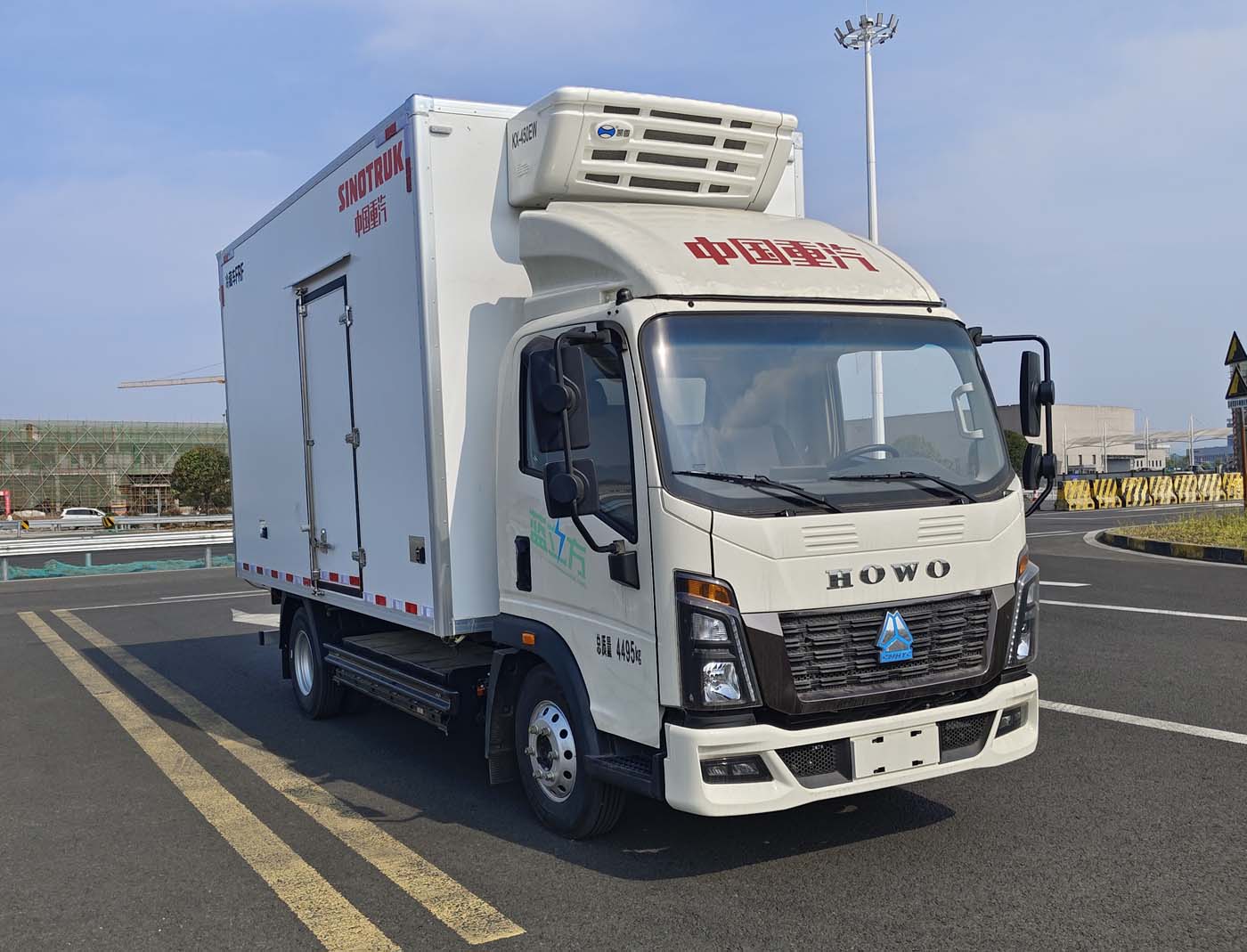 豪沃牌ZZ5047XLCH3414Z146BEVD1純電動(dòng)冷藏車公告圖片