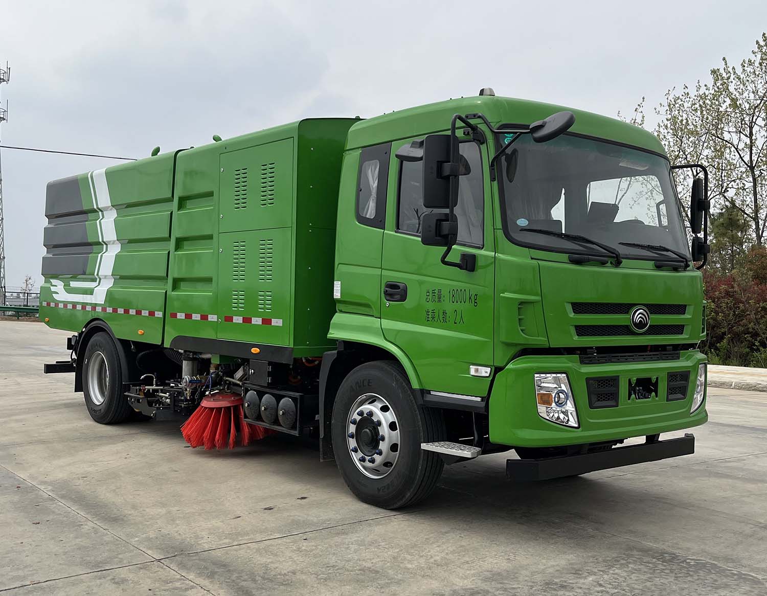富巖汽車牌HWL5186TXSBEV純電動(dòng)洗掃車公告圖片