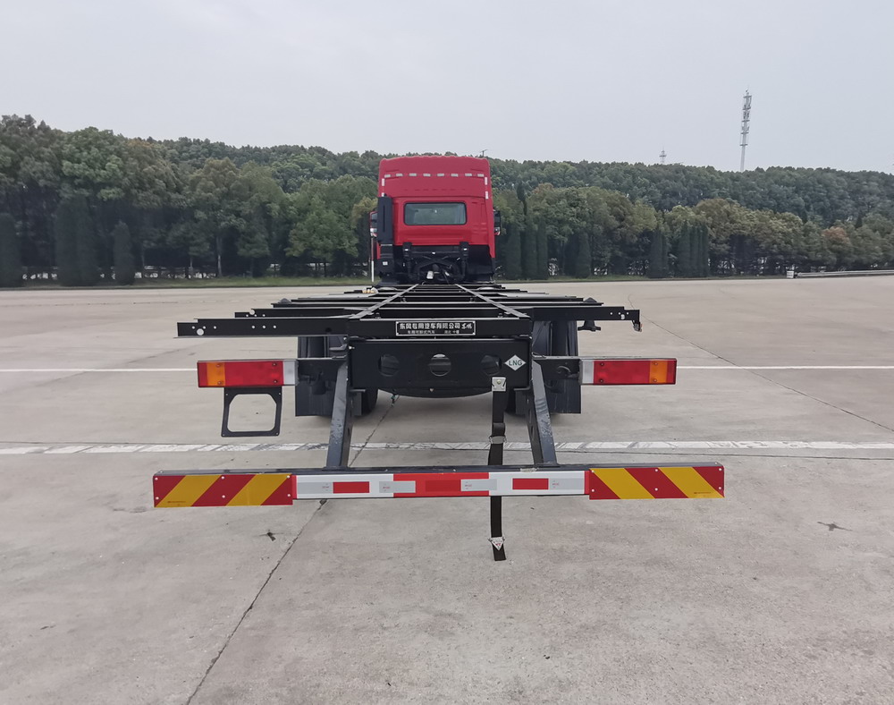 東風(fēng)牌DFC5180ZKXAXVQ車(chē)廂可卸式汽車(chē)公告圖片