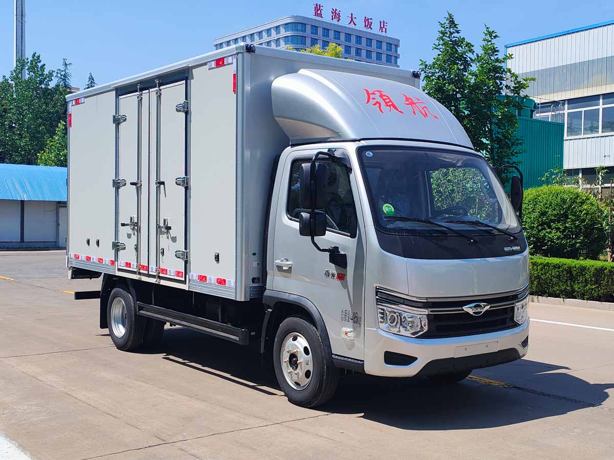 福田牌BJ5045XXY9JB6-33廂式運輸車公告圖片