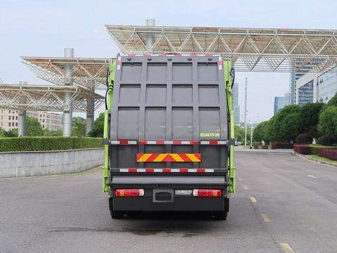 中聯(lián)牌ZBH5310ZYSZZE6壓縮式垃圾車公告圖片