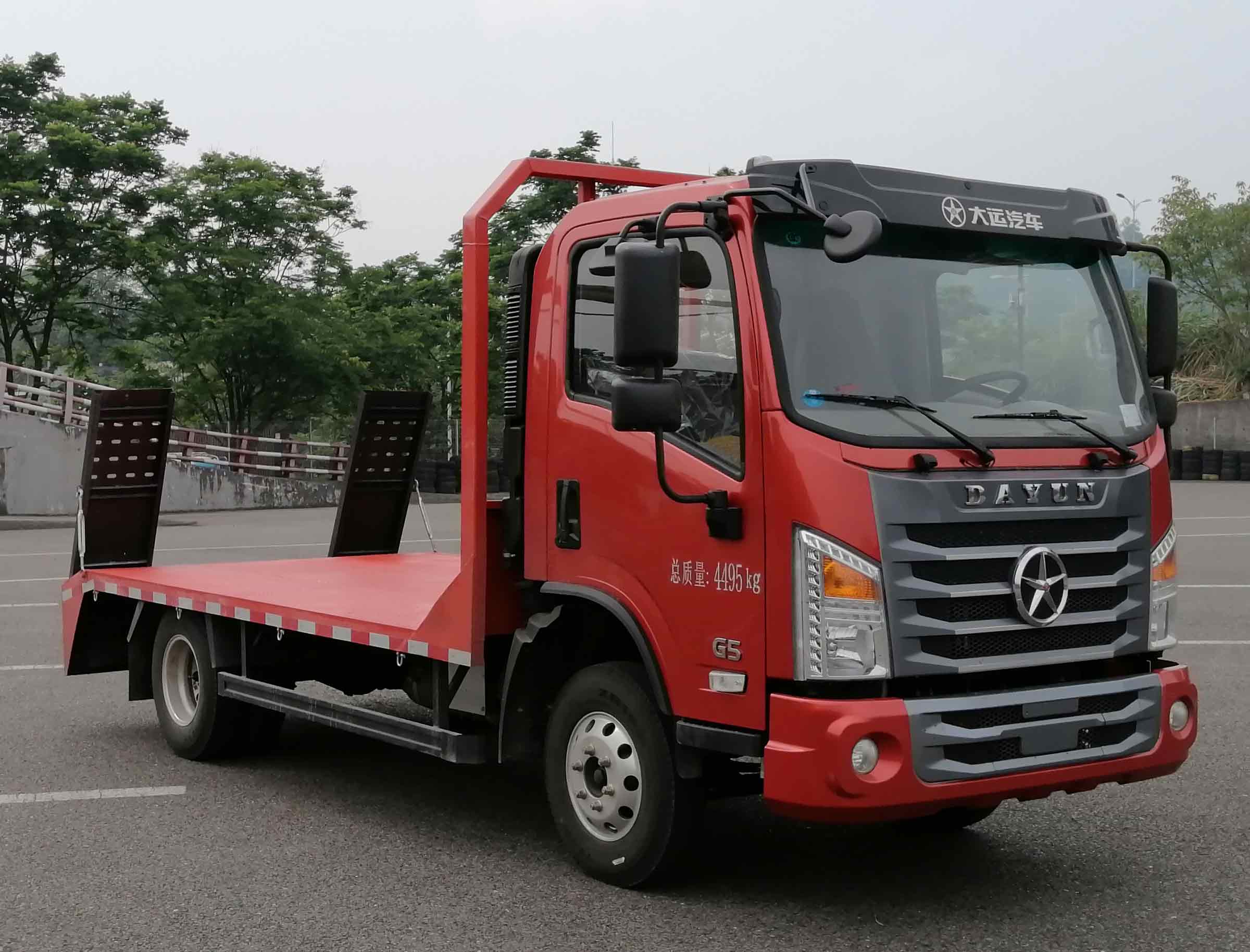 大運(yùn)牌DYQ5042TPBD6AB平板運(yùn)輸車公告圖片
