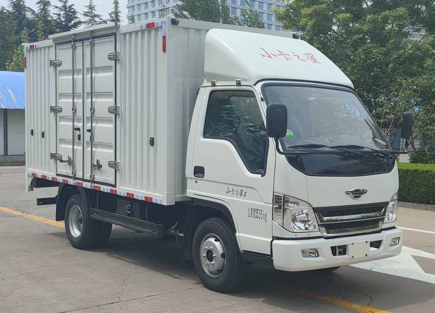福田牌BJ5045XXY8JB5-33廂式運(yùn)輸車公告圖片