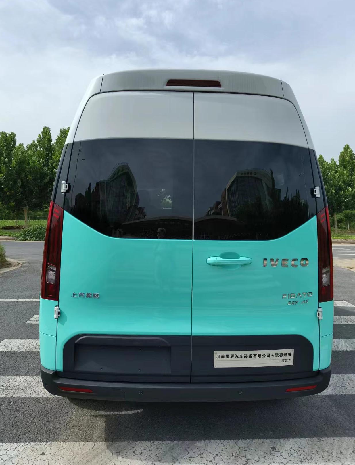 歌睿途牌GXC5041TSY宿營(yíng)車公告圖片