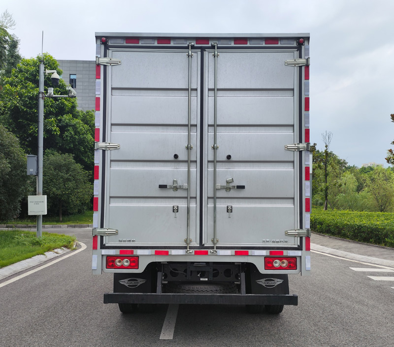 福田牌BJ5114XXYGJBA-56廂式運(yùn)輸車公告圖片