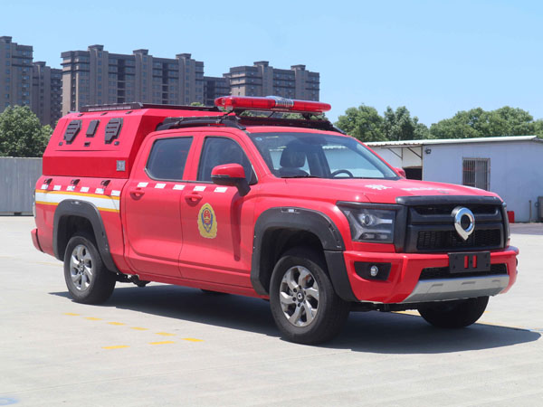 中振漢江牌HJZ5031TXFQC10/CC6器材消防車公告圖片