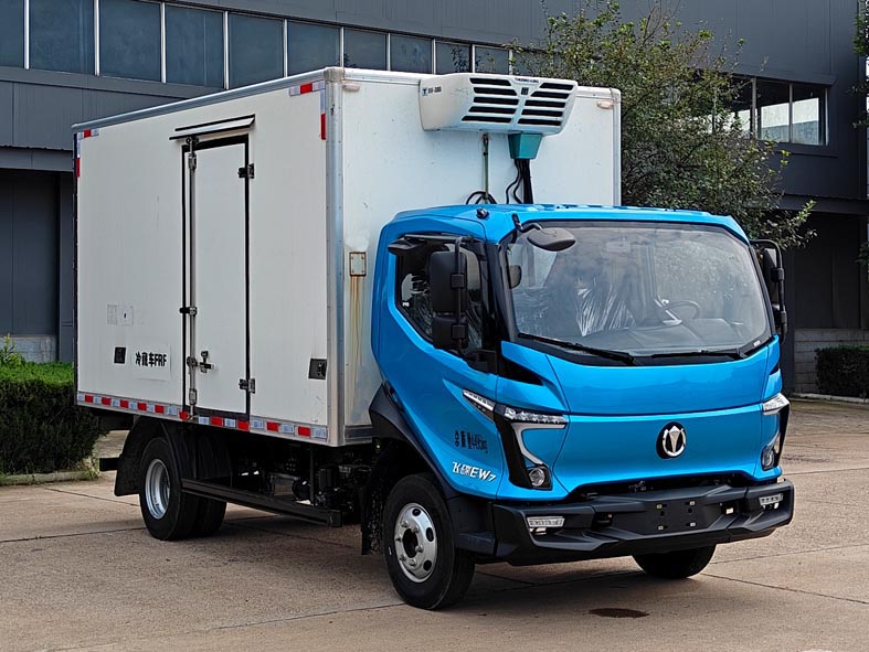 飛碟牌FD5041XLCW78BEV-1純電動(dòng)冷藏車公告圖片