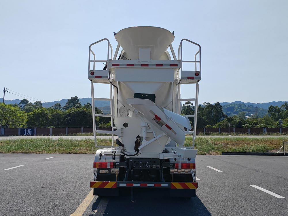 豪沃牌ZZ5312GJBV3567Z1FCEV燃料電池混凝土攪拌運輸車公告圖片