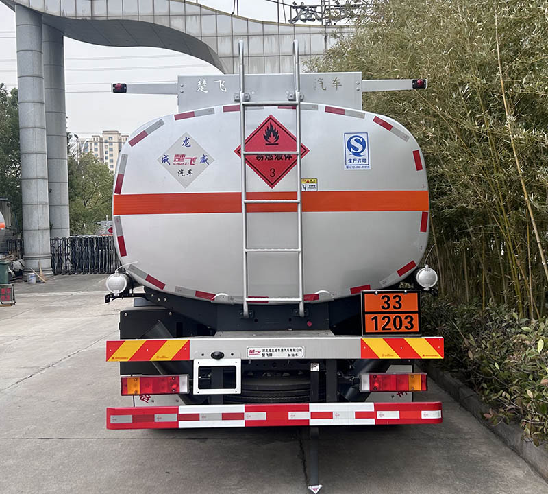 楚飛牌CLQ5185GJY6E加油車公告圖片