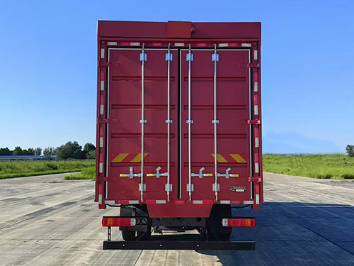 歐曼牌BJ5181XYKEVANF-02純電動(dòng)翼開(kāi)啟廂式車(chē)公告圖片