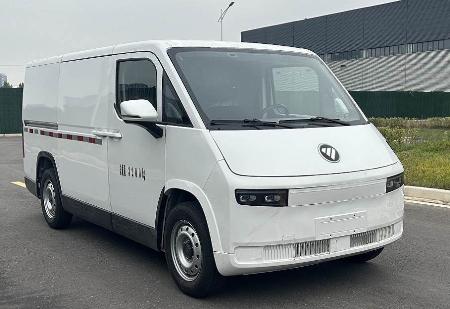 福田牌BJ5030XXYEVZ0純電動(dòng)廂式運(yùn)輸車公告圖片