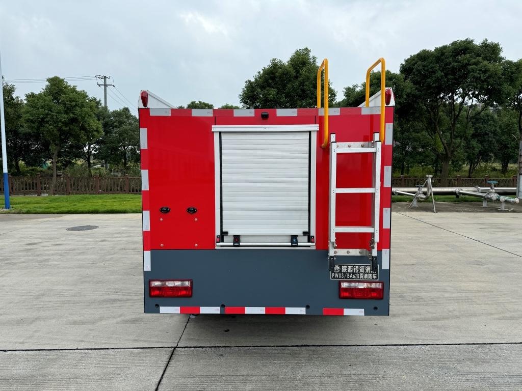 銀河牌BX5040GXFPW03/BA6水霧消防車公告圖片