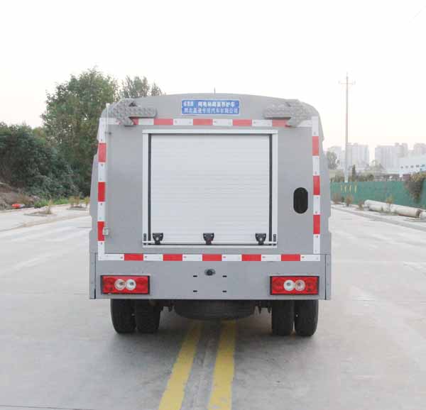 縱昂牌CLT5041TYHBEV-A純電動(dòng)路面養(yǎng)護(hù)車(chē)公告圖片