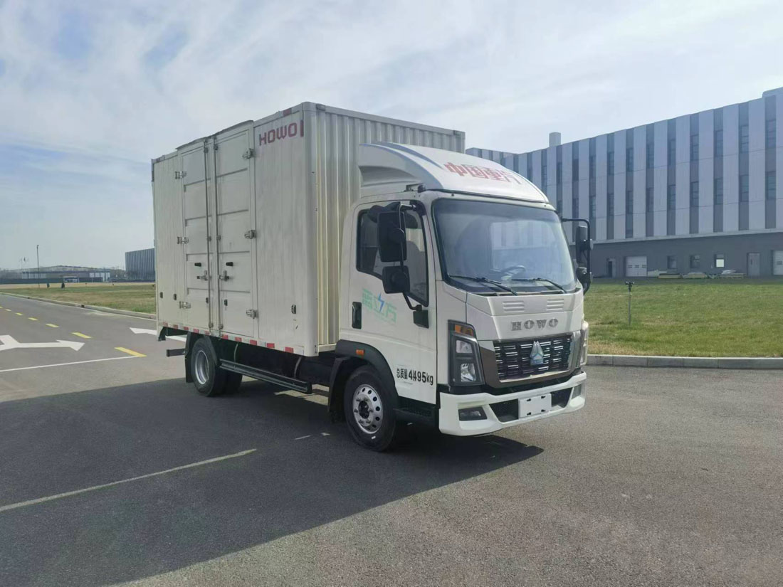 豪沃牌ZZ5047XXYK3414Z145BEVE0純電動廂式運輸車公告圖片