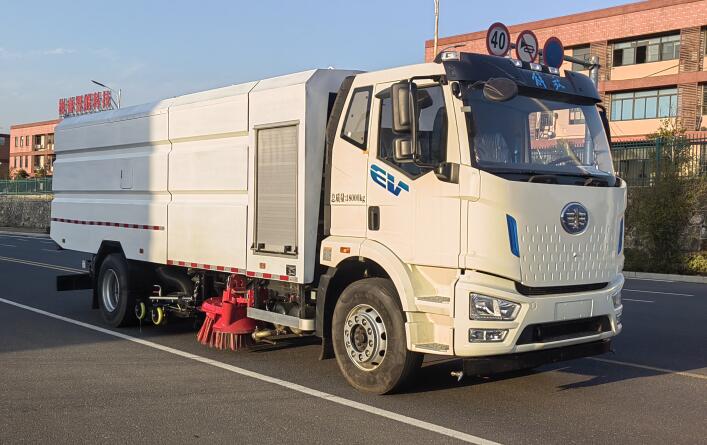 鑫華馳牌THD5185TXSEV1純電動洗掃車公告圖片