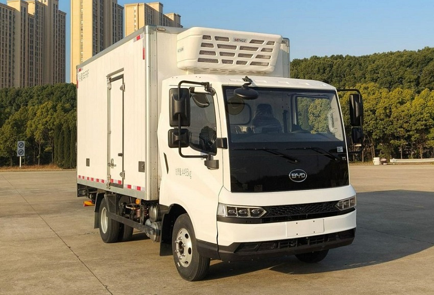比亞迪牌BYD5040XLCBEV4純電動冷藏車公告圖片