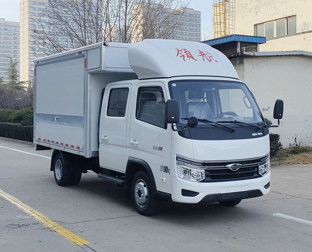 福田牌BJ5035XYK4AV6-26翼開啟廂式車公告圖片