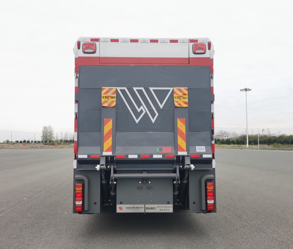 雷沃協(xié)力牌LWX5170TXFQC100/H器材消防車公告圖片