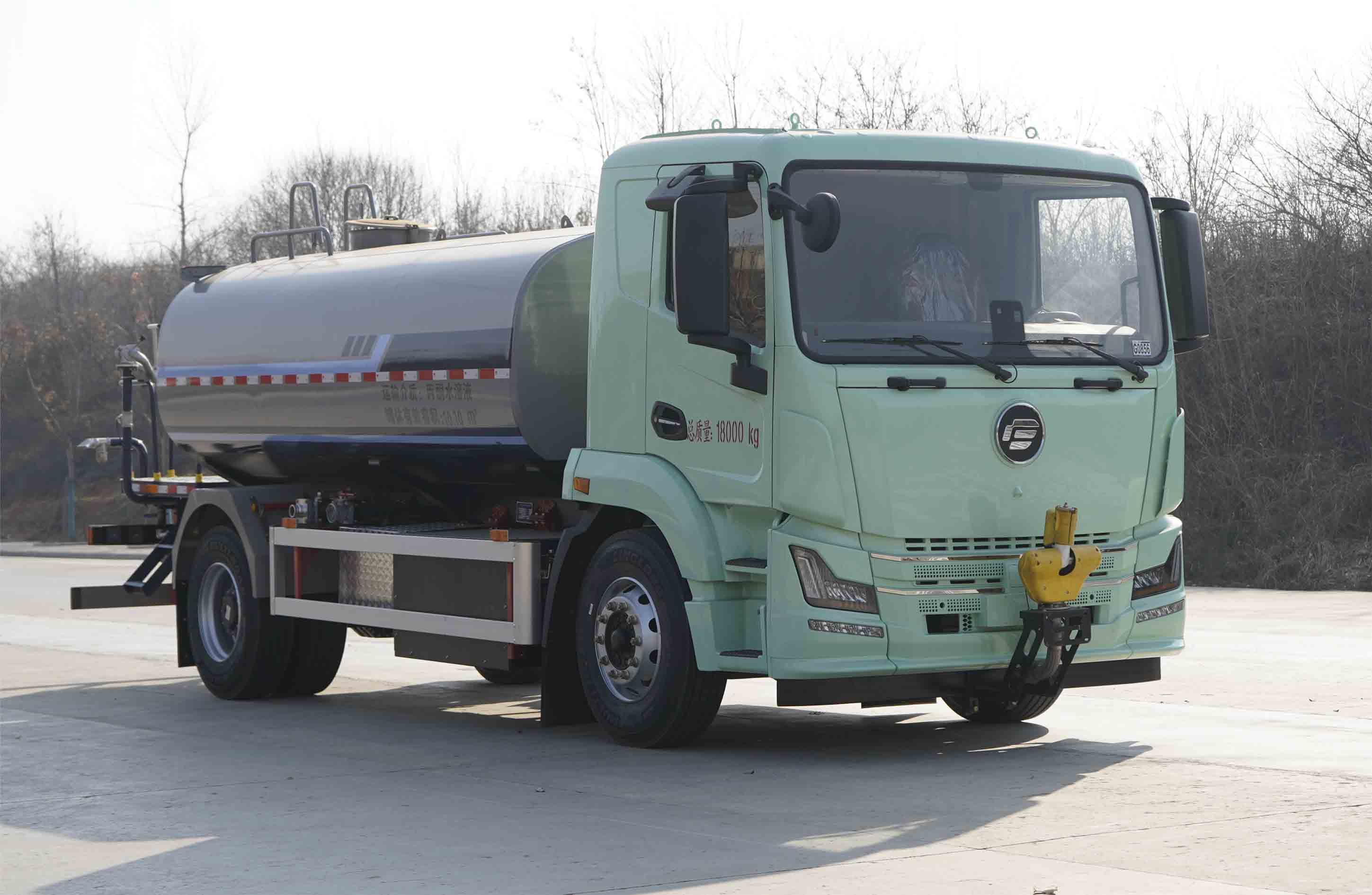 凱力風(fēng)牌KLF5185GPSBEV純電動(dòng)綠化噴灑車公告圖片