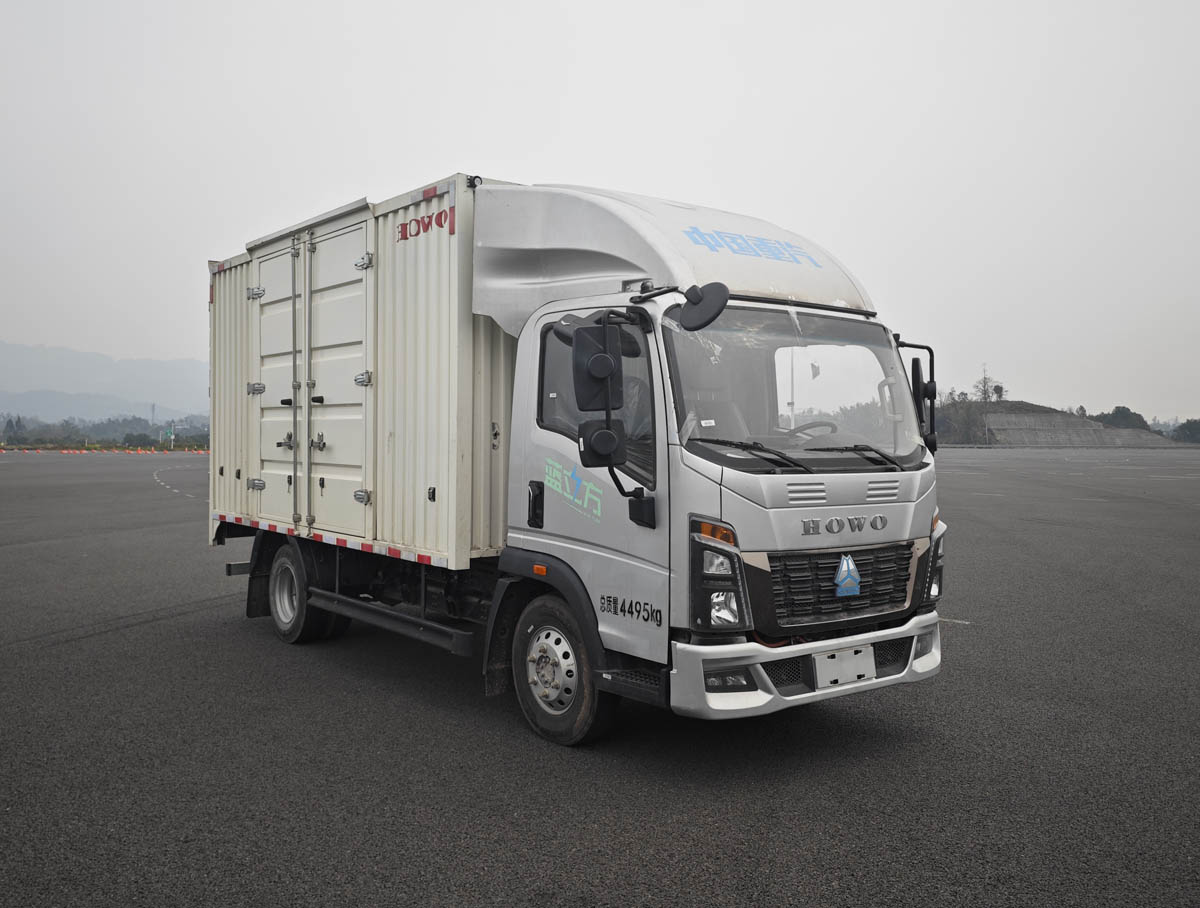 豪沃牌ZZ5047XXYK3414Z145BEVG5純電動(dòng)廂式貨車(chē)公告圖片