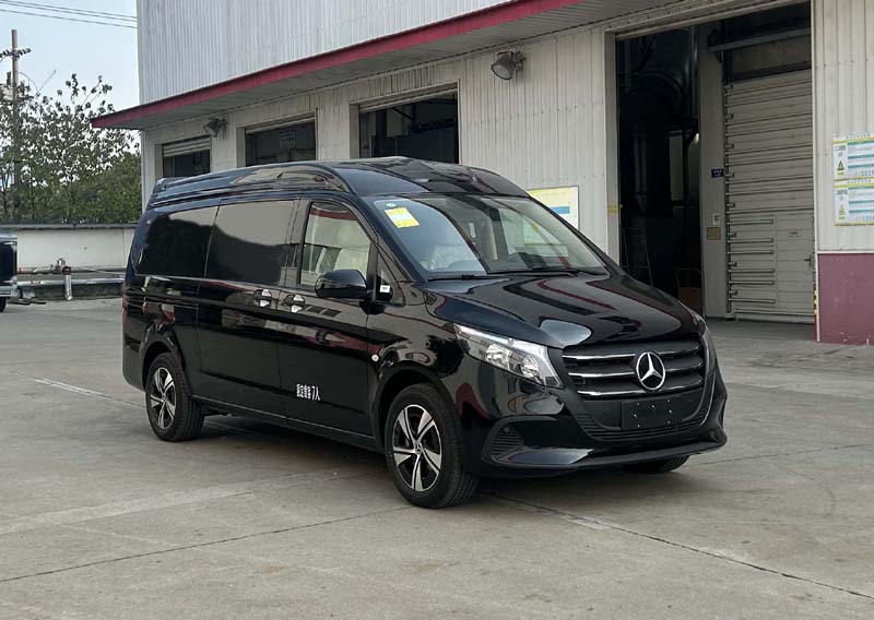 華東牌CSZ5030XSWA商務(wù)車公告圖片