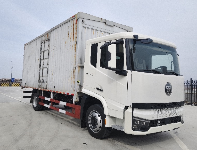 福田牌BJ5186XYK-01翼開啟廂式貨車公告圖片