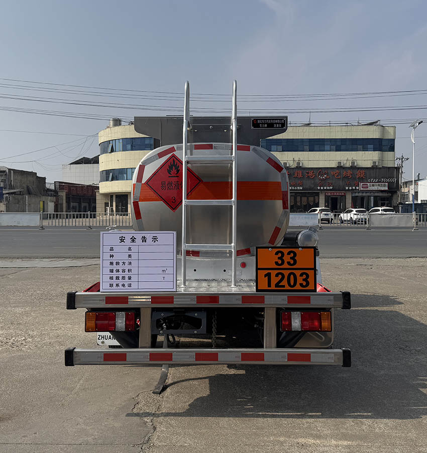 專力牌ZLC5049GJYEQ6L加油車公告圖片