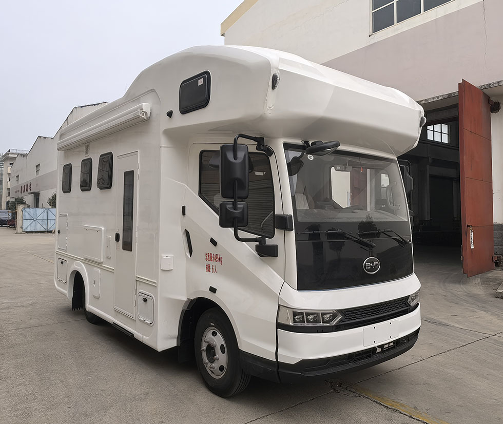 中恒旅牌ZHH5066XLJPHEV插電式增程混合動(dòng)力旅居車(chē)公告圖片