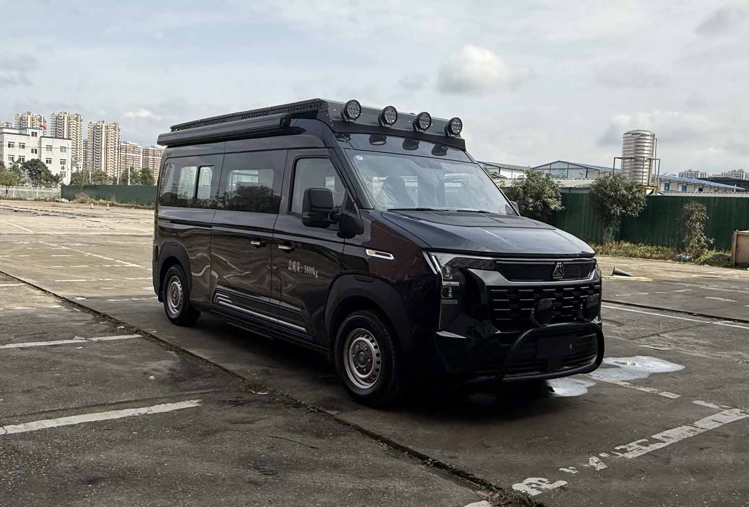 東嘉加樂牌DJV5041TSYB2宿營(yíng)車公告圖片