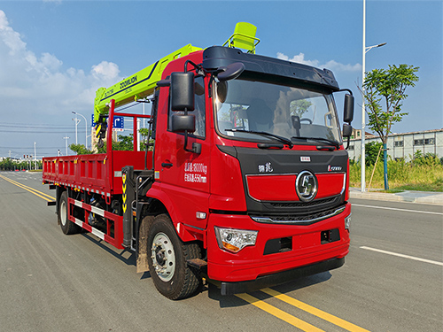 昱明威牌YMW5180JSQS6隨車起重運(yùn)輸車公告圖片