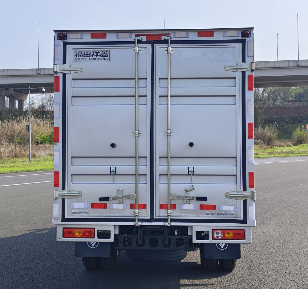 福田牌BJ5030XXY4JV7-80廂式貨車(chē)公告圖片