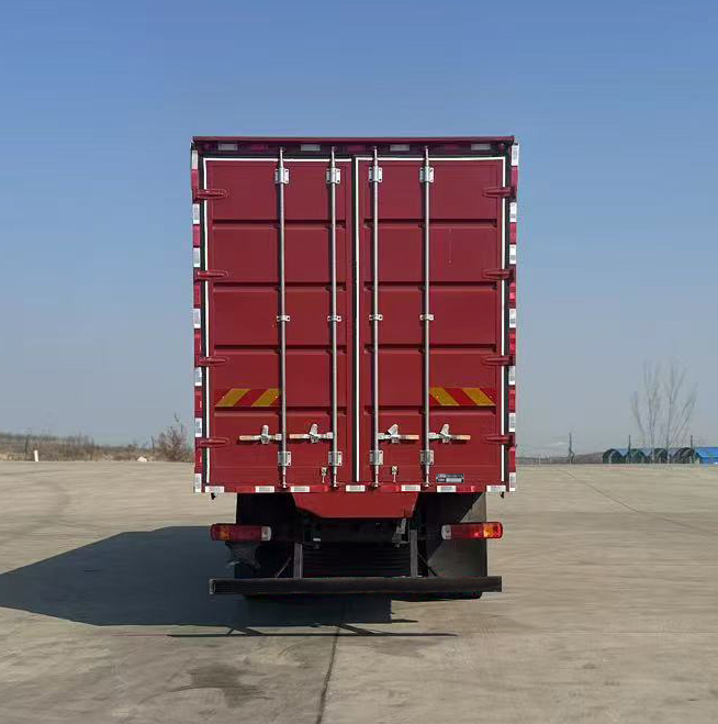 歐曼牌BJ5269XXYY6HPL-04廂式貨車(chē)公告圖片