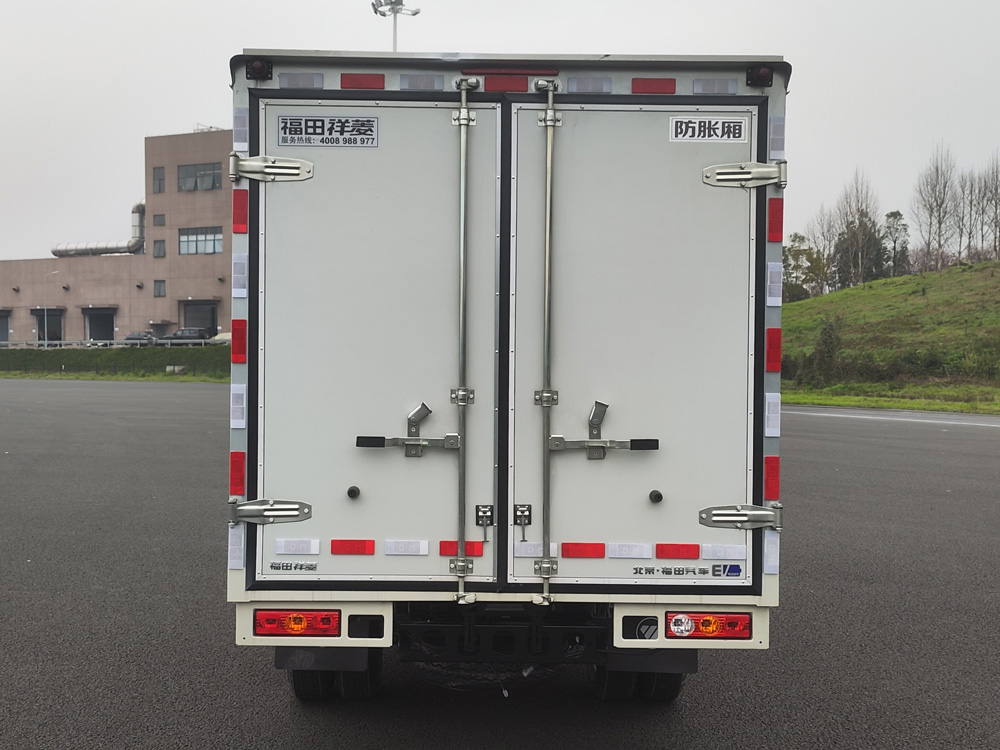 福田牌BJ5030XXYEV81純電動(dòng)廂式貨車公告圖片