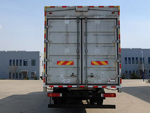 歐曼牌BJ5181XYKEVANF-03換電式純電動翼開啟廂式貨車公告圖片