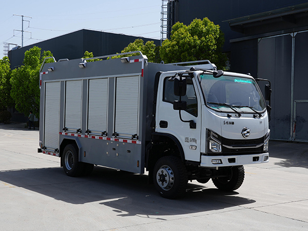 博利牌BLT5081TPSD6大流量排水搶險(xiǎn)車公告圖片