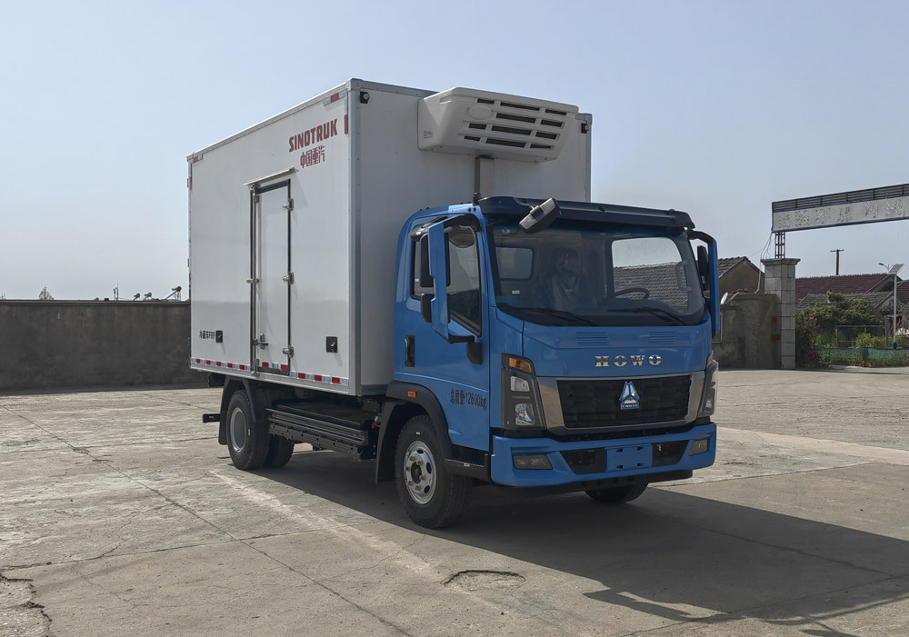 豪沃牌ZZ5137XLCK3615Z1BEVQ純電動(dòng)冷藏車(chē)公告圖片