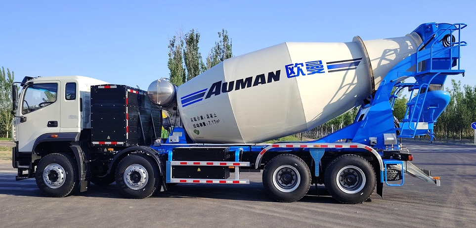 歐曼牌BJ5311GJBEVGRF-14純電動(dòng)混凝土攪拌運(yùn)輸車(chē)公告圖片