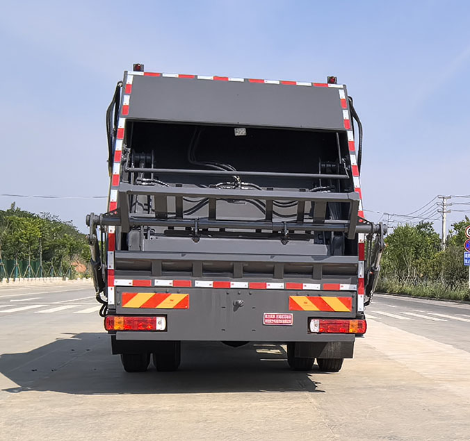 凱力風(fēng)牌KLF5182ZYSB6壓縮式垃圾車(chē)公告圖片